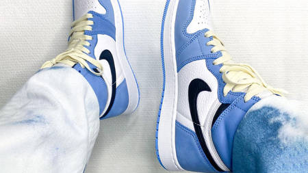 Official Images Of The Air Jordan 1 'University Blue' Have Surfaced In Smaller Sizes