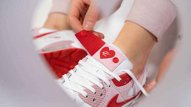 valentines day nike 2021 air max
