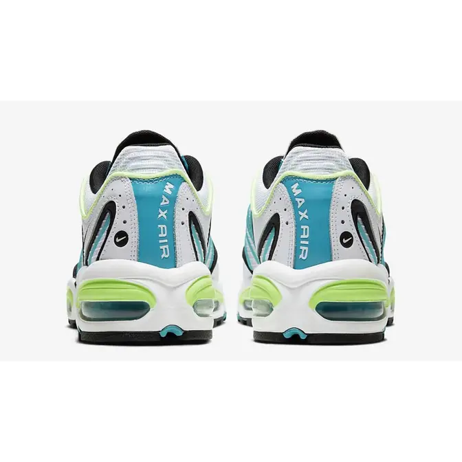 tailwind 4 green