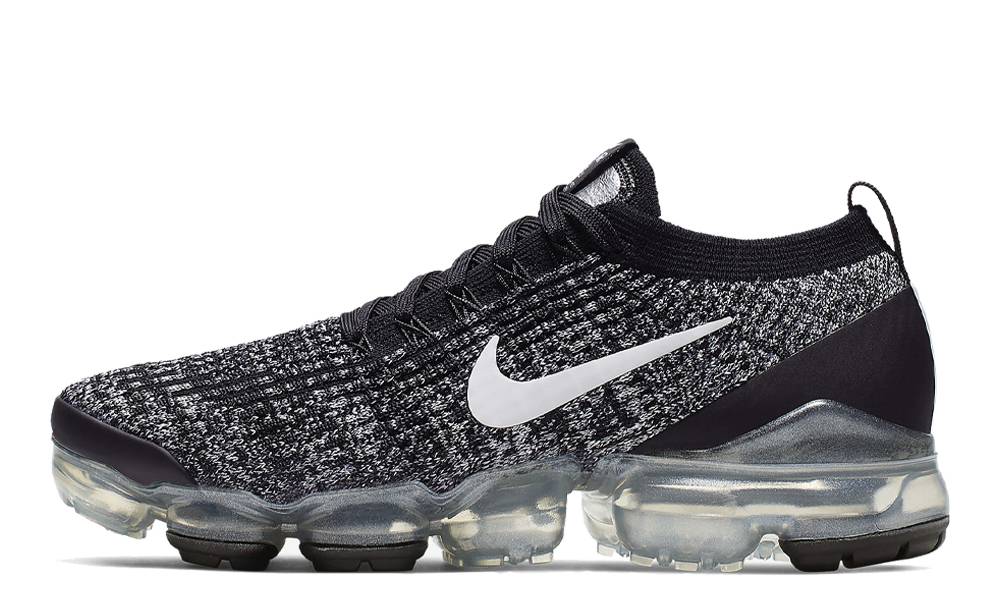 nike air vapormax flyknit 3.0 oreo trainers