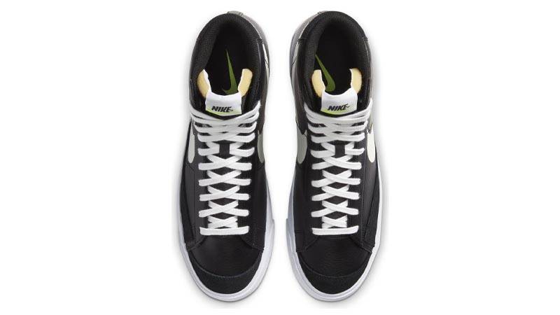 Nike Blazer Mid 77 Reverse Logo Black Middle