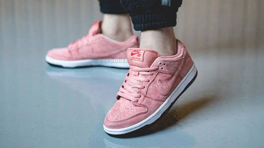 Nike SB Dunk Low Pink Pig On Foot Front