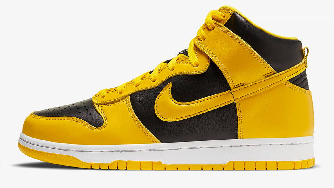 This Bumblebee-Hued Nike SP Dunk High ‘Varsity Maize’ Lands On The 9th