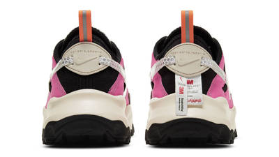 Nike TC 7900 LX Storm Pink Reflective Silver Back