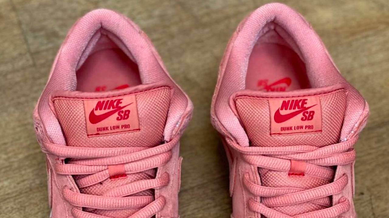 Nike SB Dunk Low "Pink Pig"