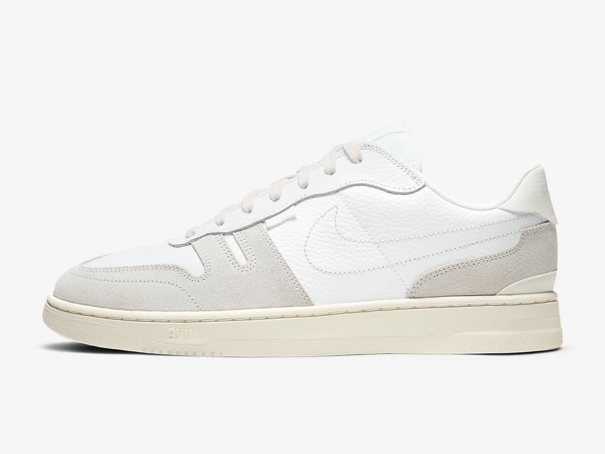 squash-type-shoe-VsN0Gf