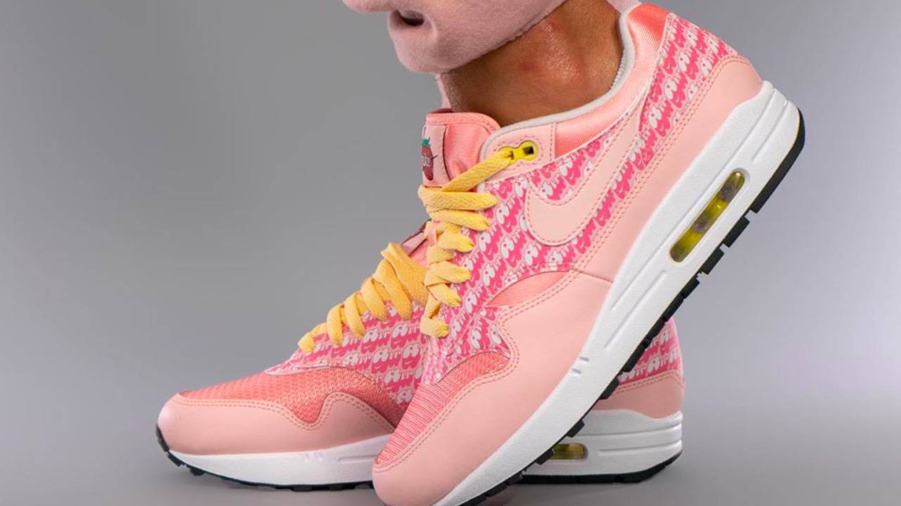 air max 1 strawberry lemonade outfit