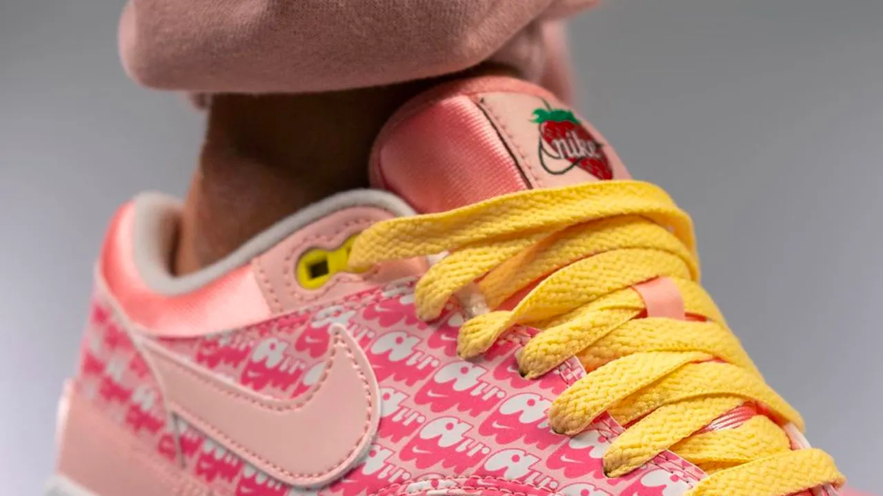 Nike Air Max 1 "Strawberry Lemonade"