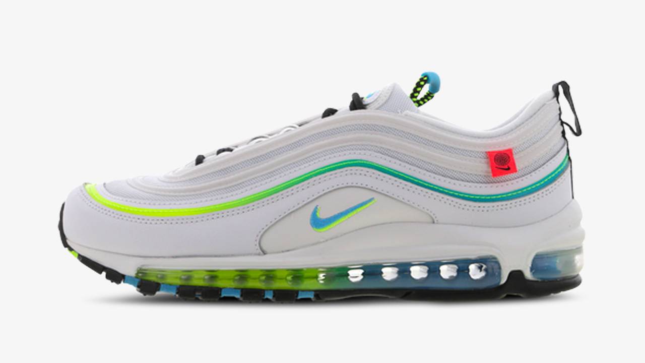 26 Knockout Boxing Day Steals That You Just Can't Miss