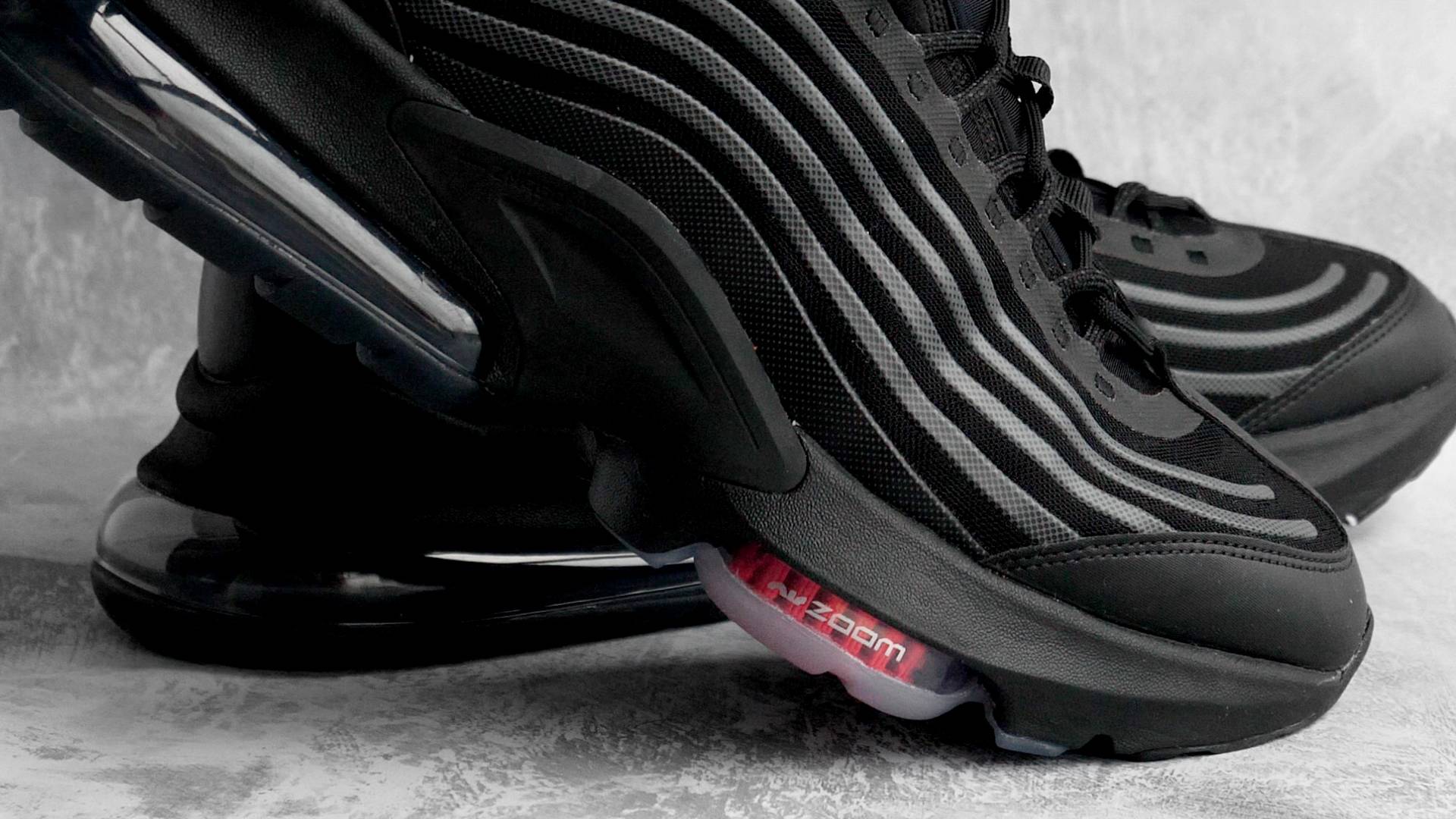 The Nike Air Max ZM950 "Black Red" Is Now Heavily Discounted at Nike UK 3
