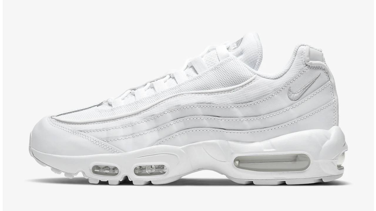Kick Off the New Month With These 15 Brand New Nike Releases!