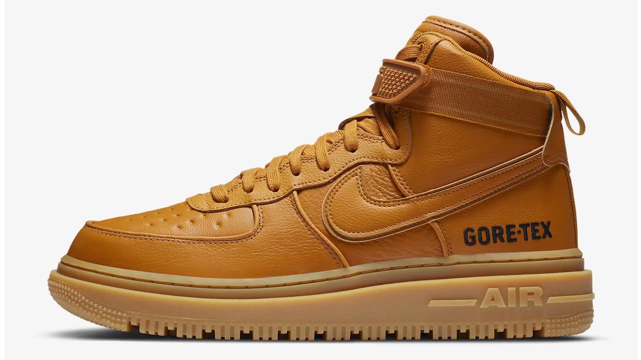Kick Off the New Month With These 15 Brand New Nike Releases!
