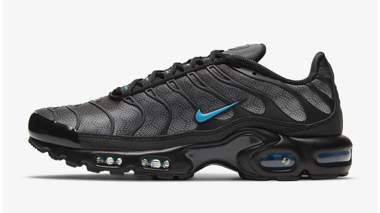 Kick Off the New Month With These 15 Brand New Nike Releases!