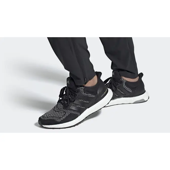 Adidas ultra boost on sale 1.0 black reflective