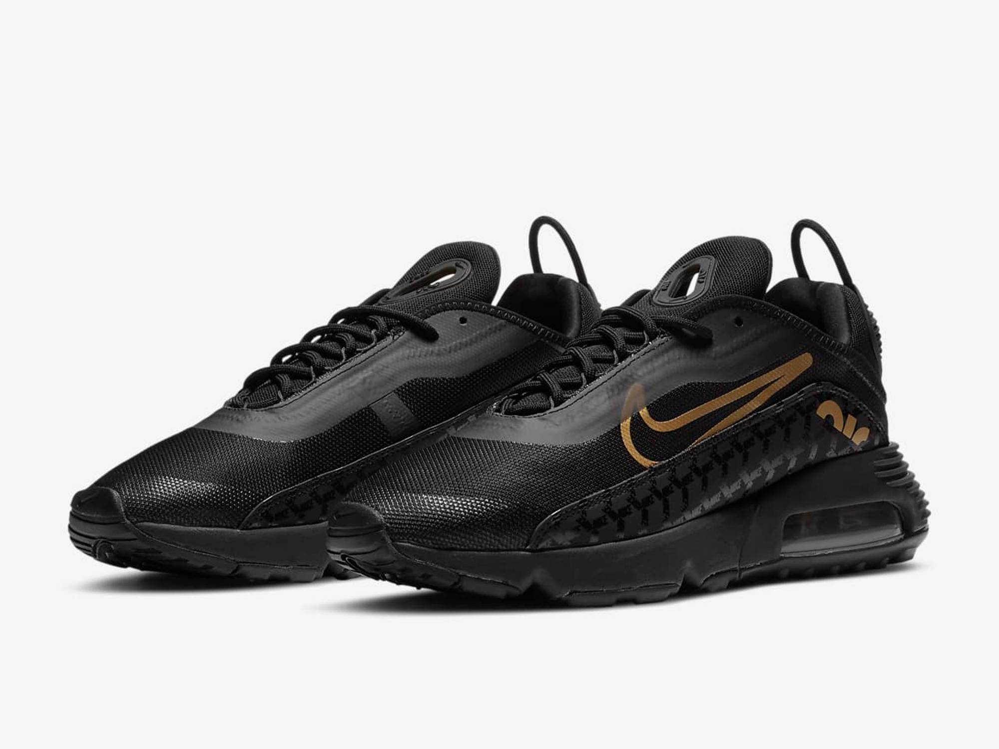 Cop These 15 Trending Nike Sneakers From Major Jordan Restocks to Mind-Blowing Sale Items 9