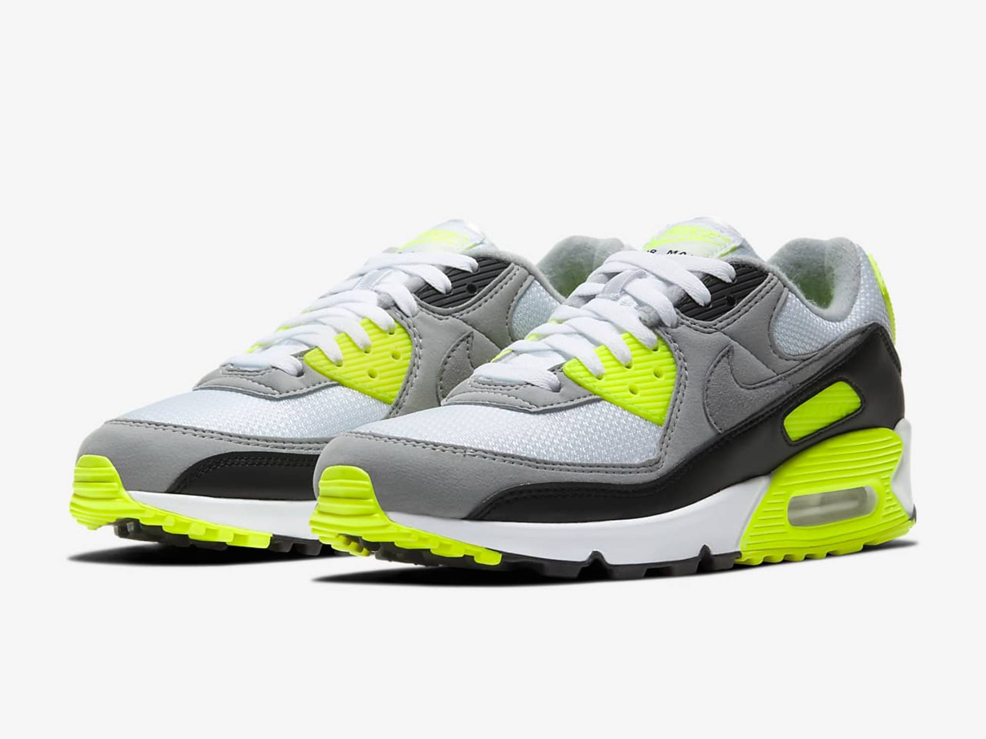Cop These 15 Trending Nike Sneakers From Major Jordan Restocks to Mind-Blowing Sale Items 12
