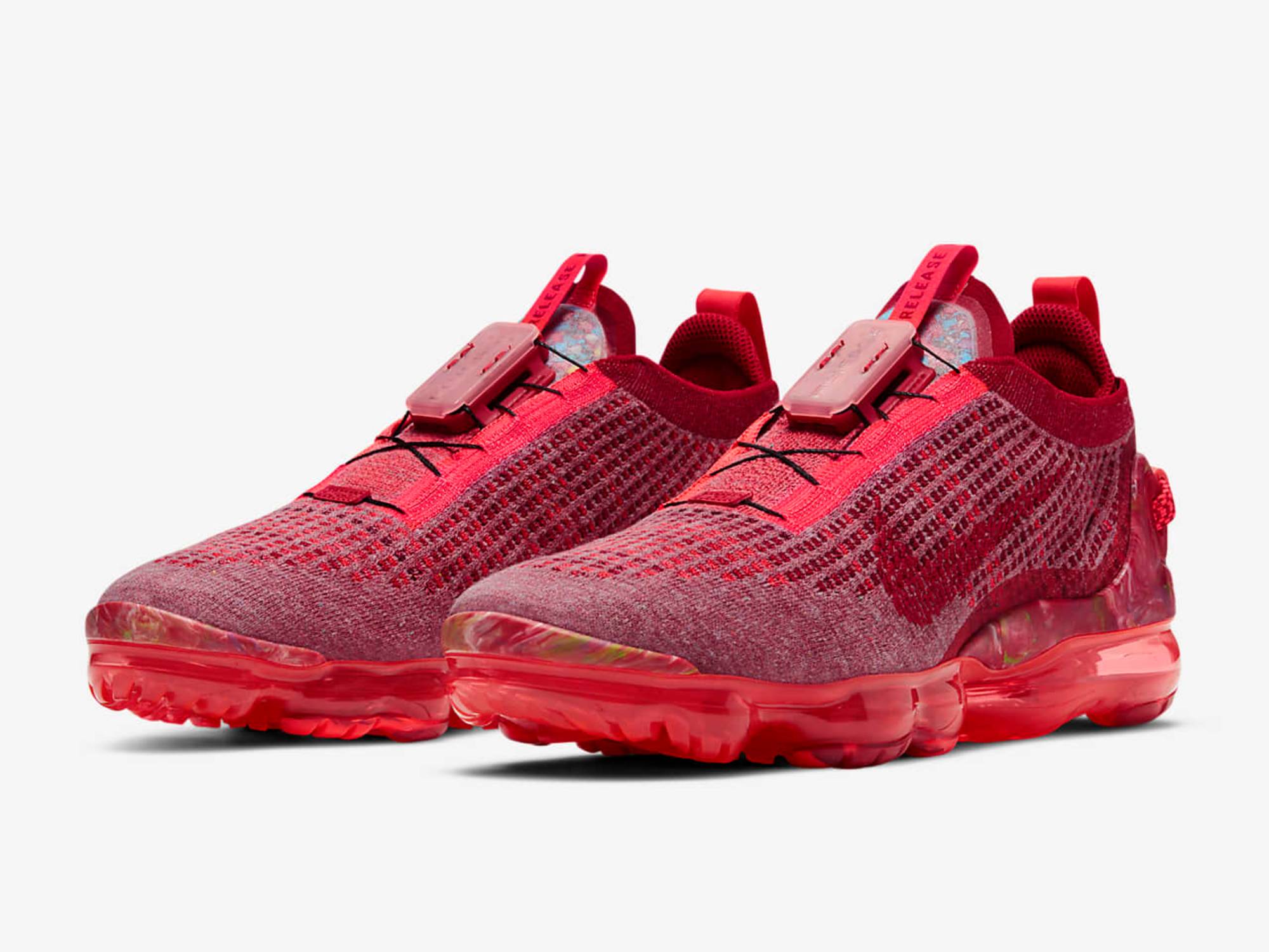 25 of the Most Hyped Sneakers Just Discounted in Nike's Massive Christmas Sale 4