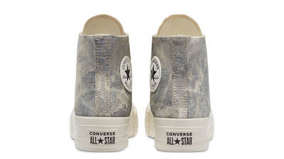 elevated metallic platform converse