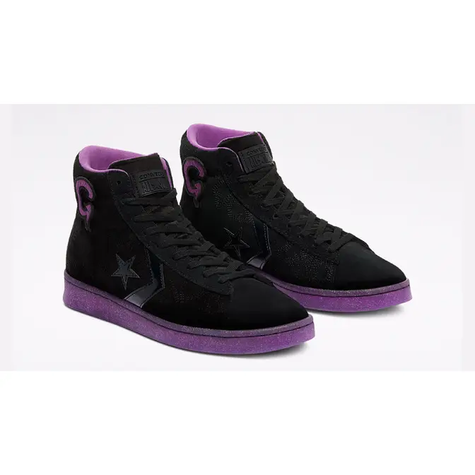 Converse deals purple leather