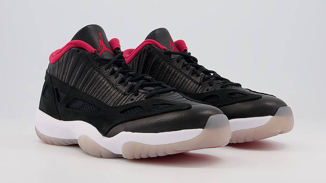 Jordan 11 Low IE Bred