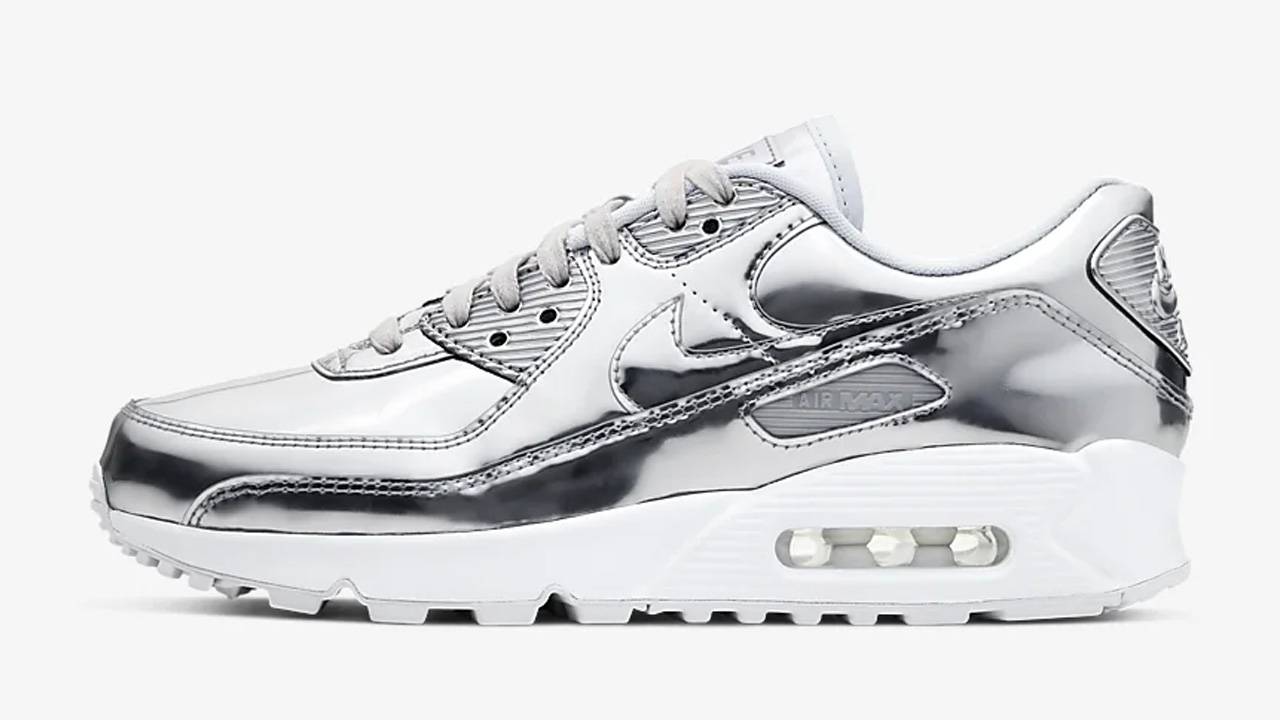 25 Insane Sneaker & Apparel Steals You Can't Miss in Nike's Christmas Sale!