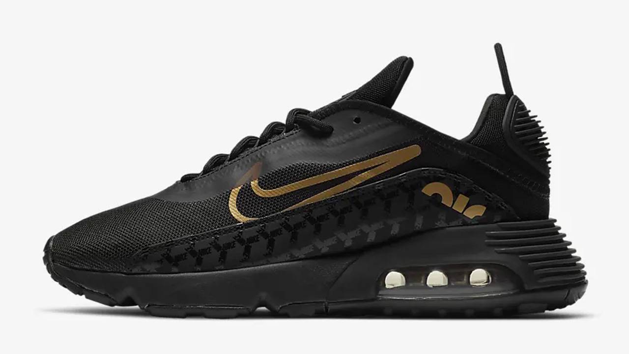 25 Insane Sneaker & Apparel Steals You Can't Miss in Nike's Christmas Sale!