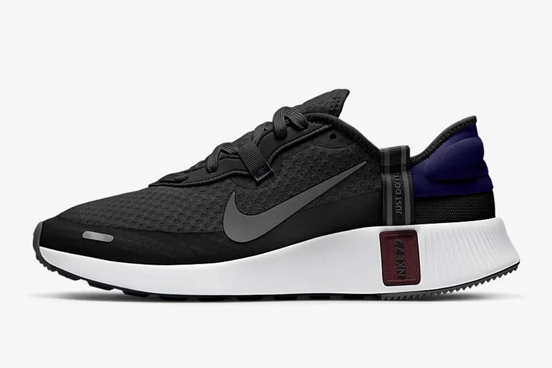 End the Year the Right Way With These Heavily Discounted Nike Sneakers