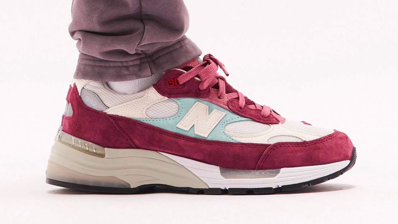 KITH x New Balance 992 "Kithmas"
