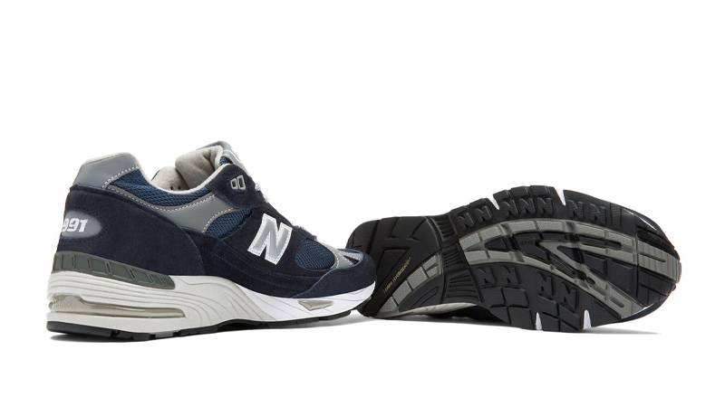 New Balance 991 Navy Back