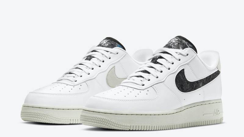 Nike Air Force 1 07 SE Wool White Black Front