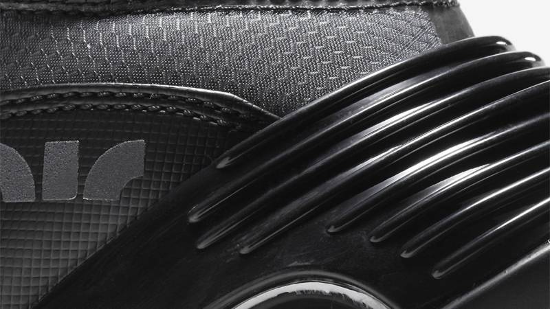 Nike Air Max 2090 Black Wolf Grey Anthracite Closeup