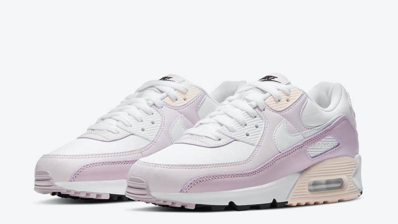 Pale pink store nike air max