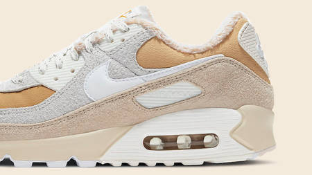 Stay Warm In This Winter-Ready Nike Air Max 90