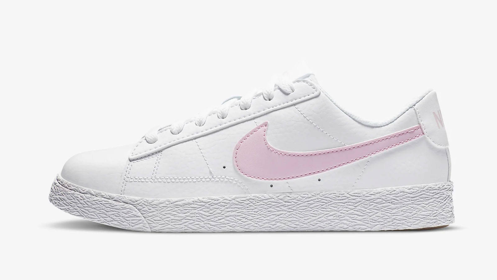 nike blazer low GS pink swooosh