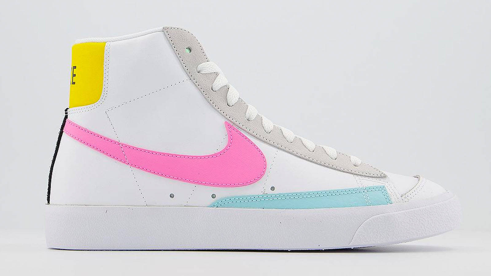 nike blazer mid 77 pink platinum Office