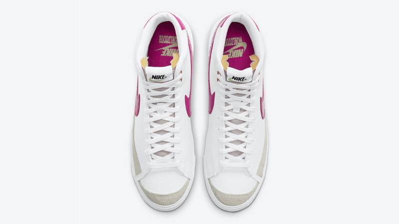 Nike Blazer Mid 77 World Tour White Pink Middle