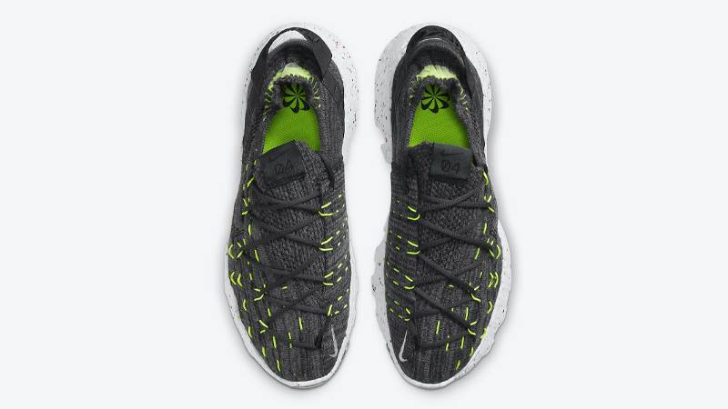 Nike Space Hippie 04 Black Volt Middle
