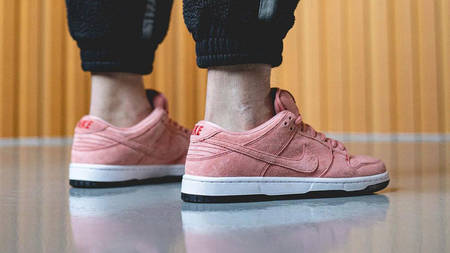 An On-Foot Look at the Nike SB Dunk Low "Pink Pig" An On-Foot Look at the Nike SB Dunk Low "Pink Pig"