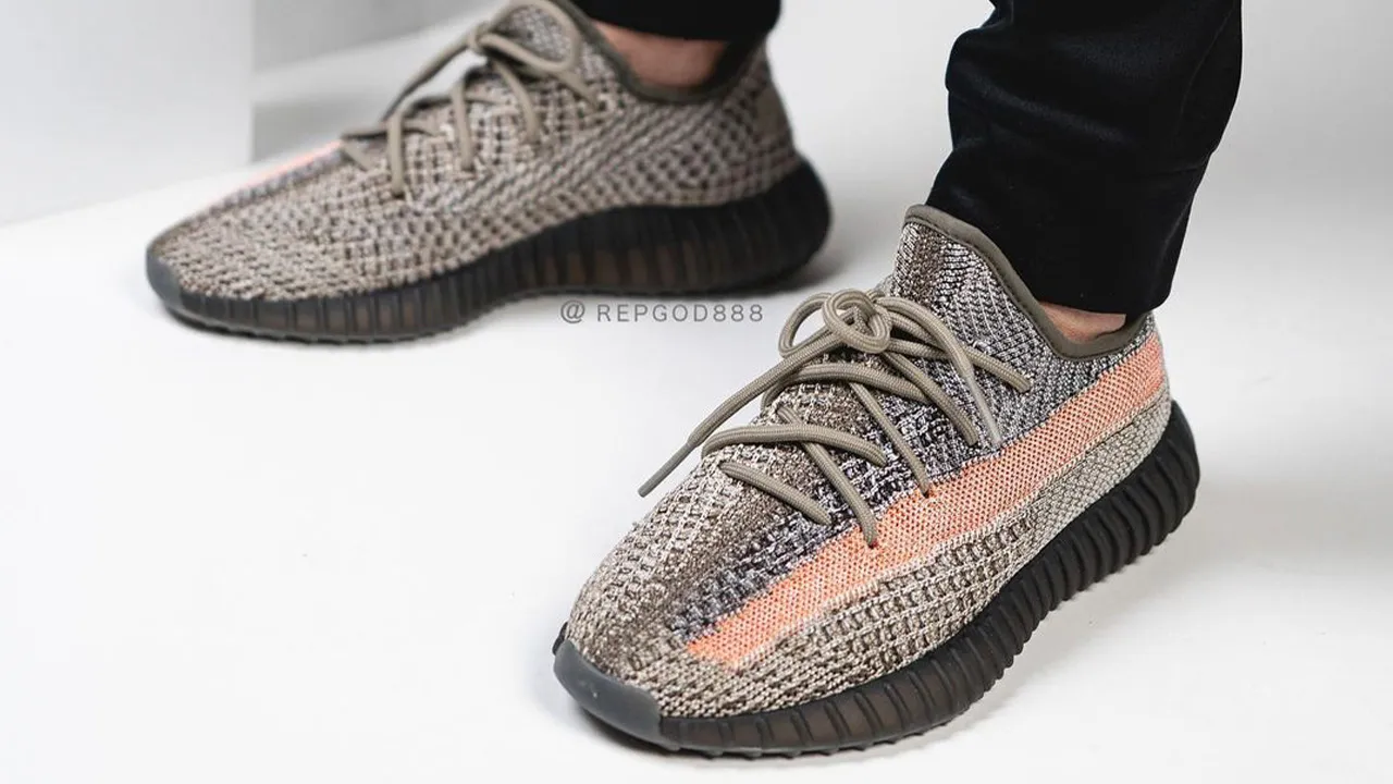 An On Foot Look at the Yeezy Boost 350 V2