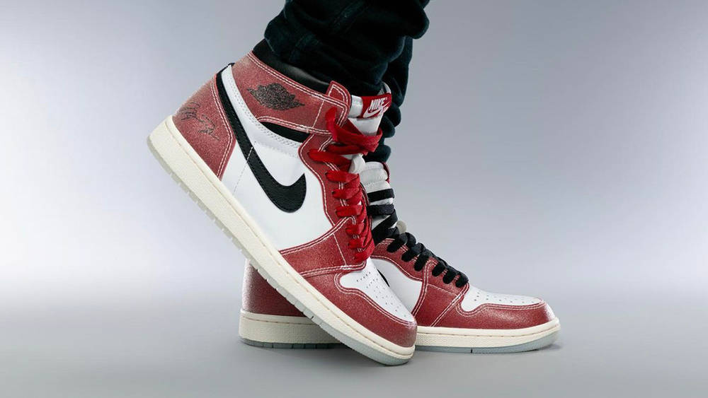 Image via yankeekicks Trophy Room x Air Jordan 1 High "Chicago"
