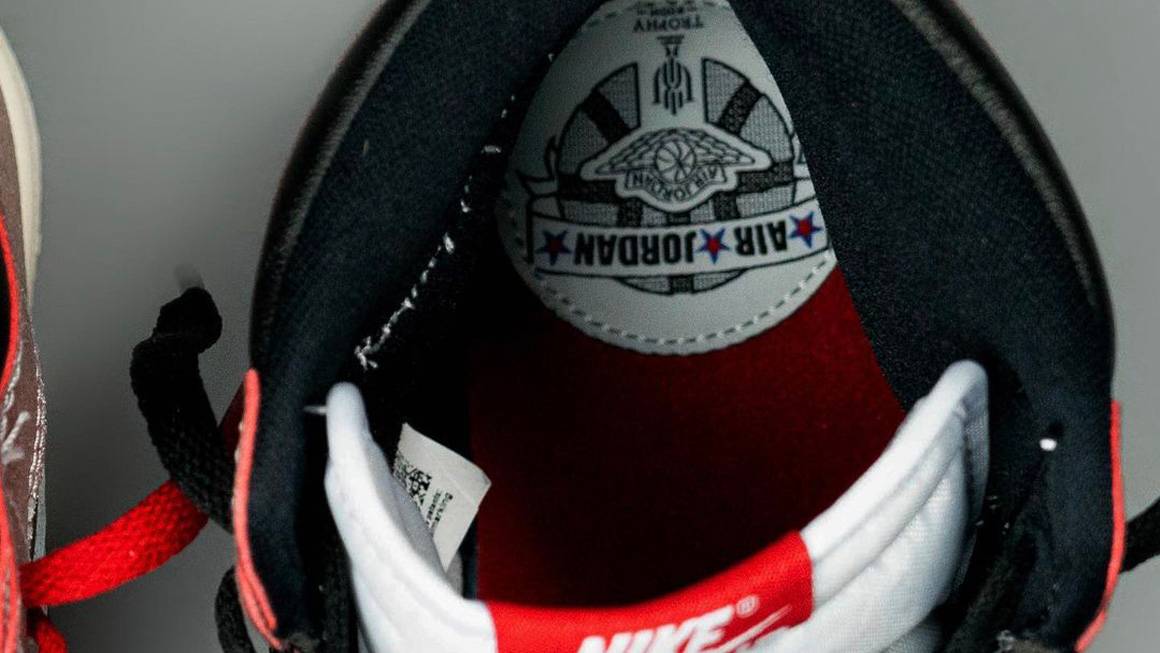 Trophy Room x Air Jordan 1 High "Chicago"