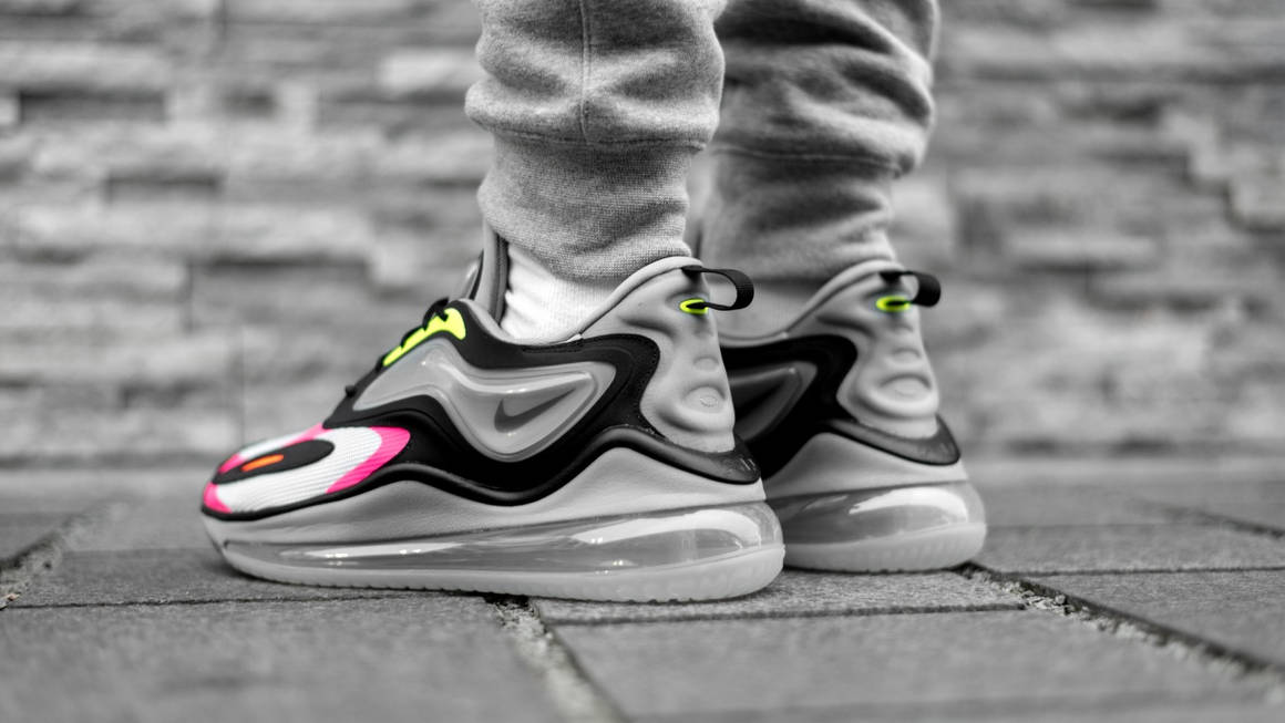 air max zephyr on feet