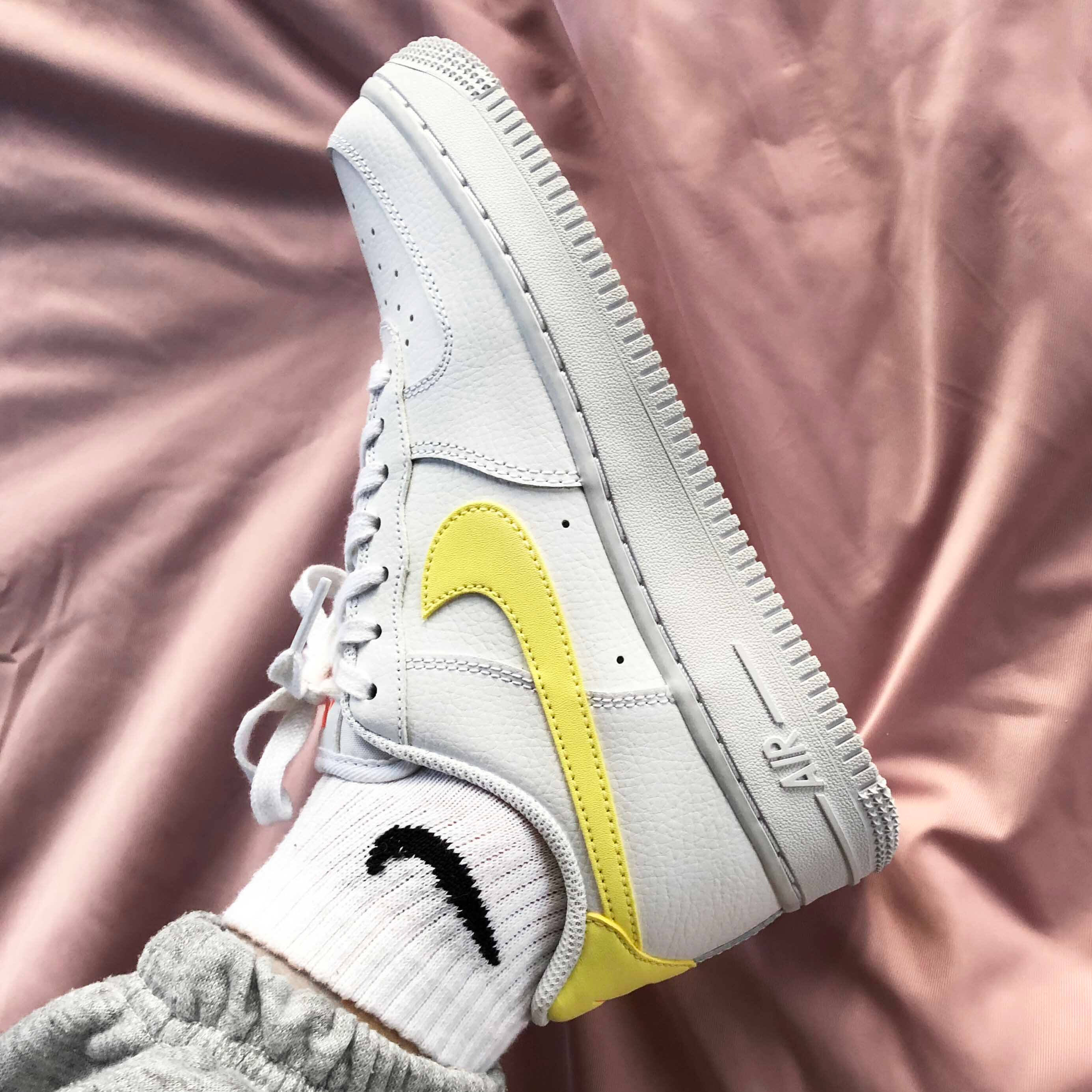 1-1 air force 1 light citron 3