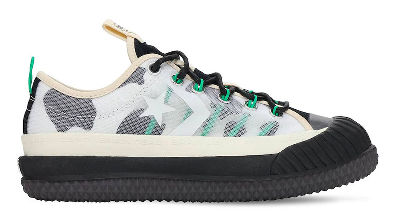 We Seriously Can't Believe You Can Take 40% Off These Must-Cop Sneakers!
