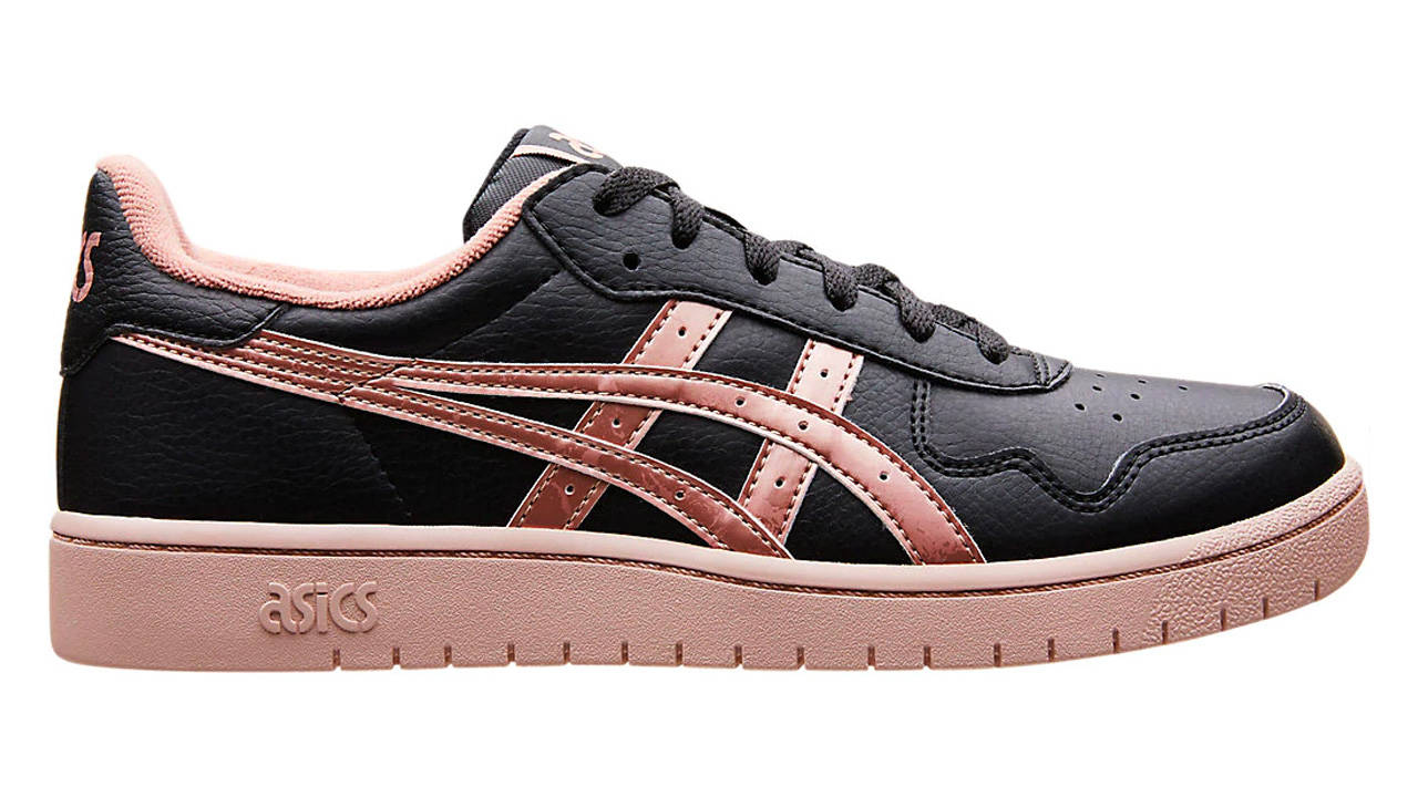 These 10 Awesome ASICS Are All Under £40 in the Sale!
