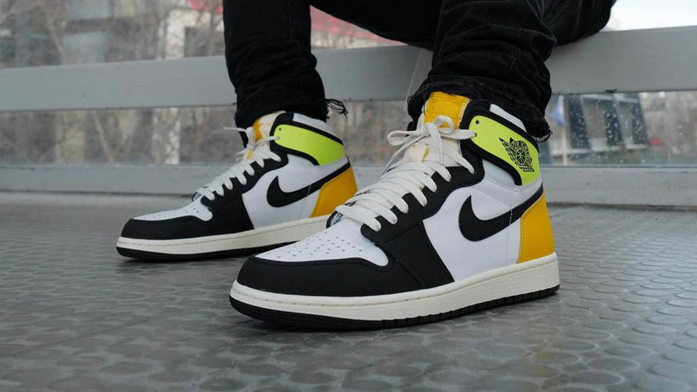 Image via Oneness Air Jordan 1 High "Volt Gold"