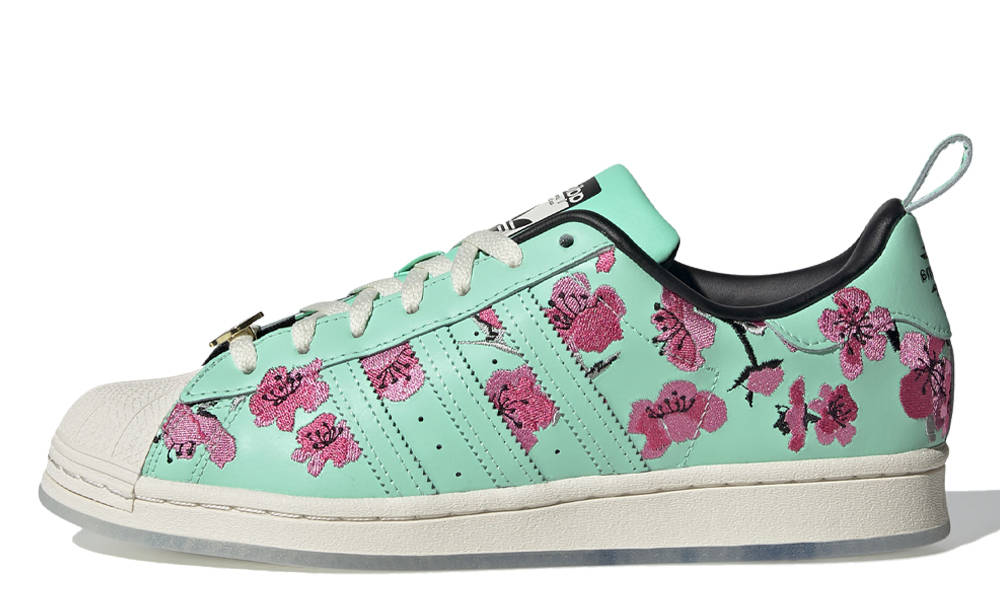 realce Misión Suministro AriZona Iced Tea x adidas Superstar Mint | Where To Buy | GZ2877 | The Sole  Supplier