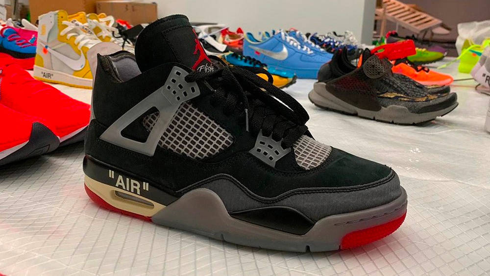 Off-White x Air Jordan 4 "Bred"