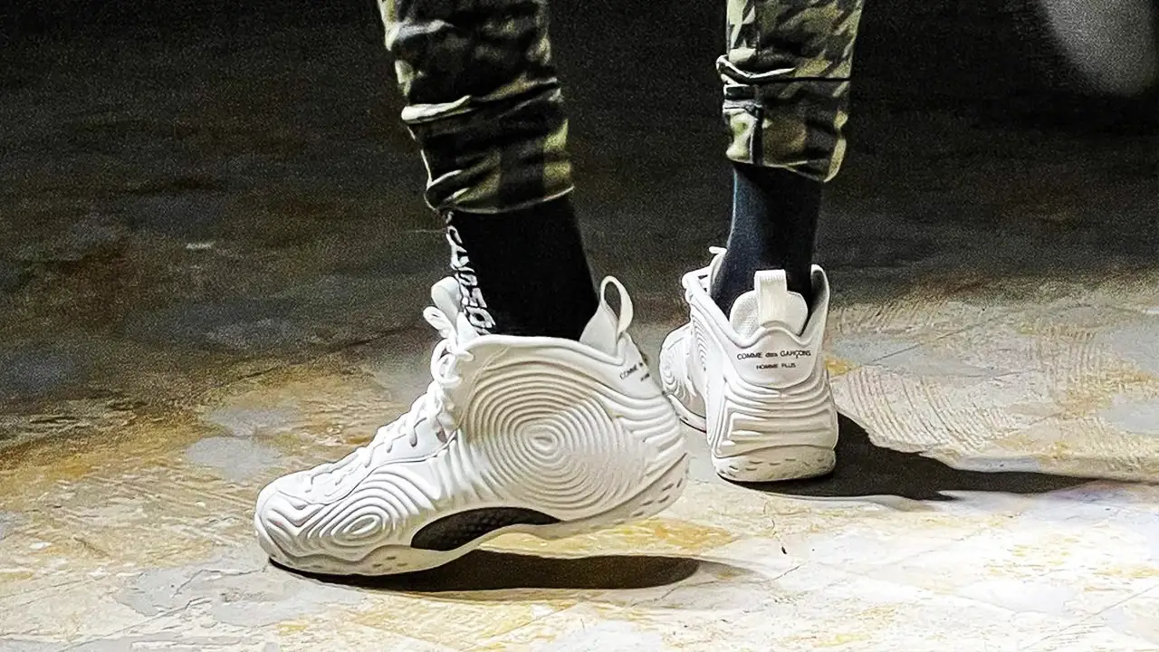The COMME des GARÇONS x Nike Air Foamposite One is Unlike Anything