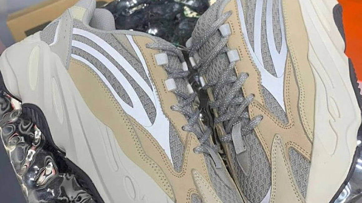 cream yeezy 700